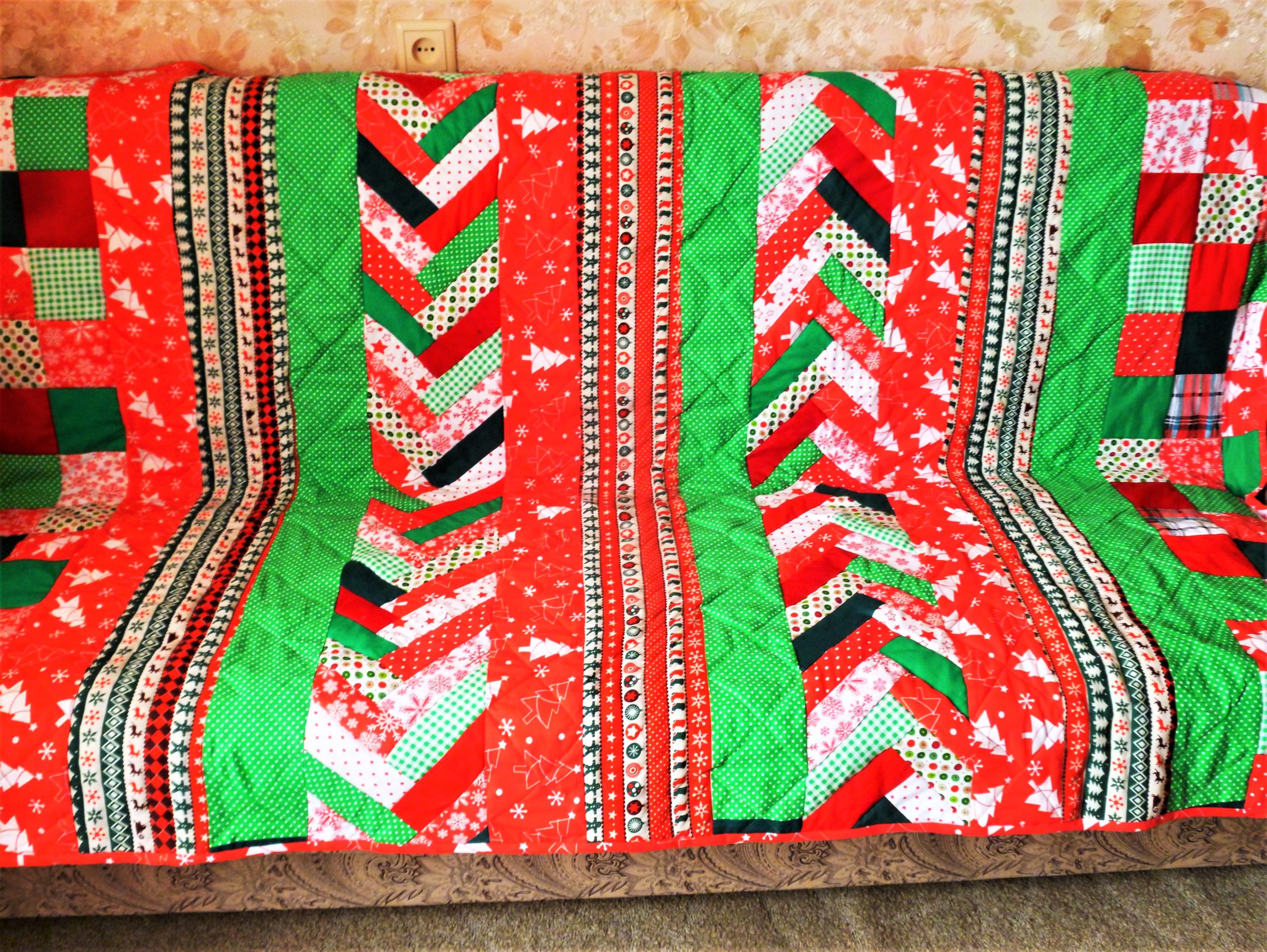 Christmas quilt, Scandinavian Christmas decor, Patchwork blanket
