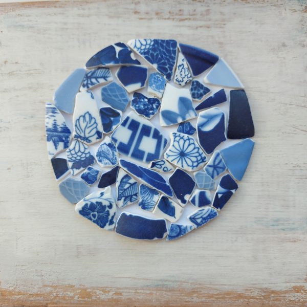 Blue set of sea pottery