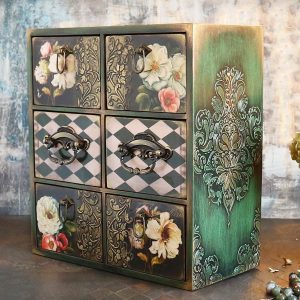 Handmade Marketplace 662 Small 6 drawer dresser