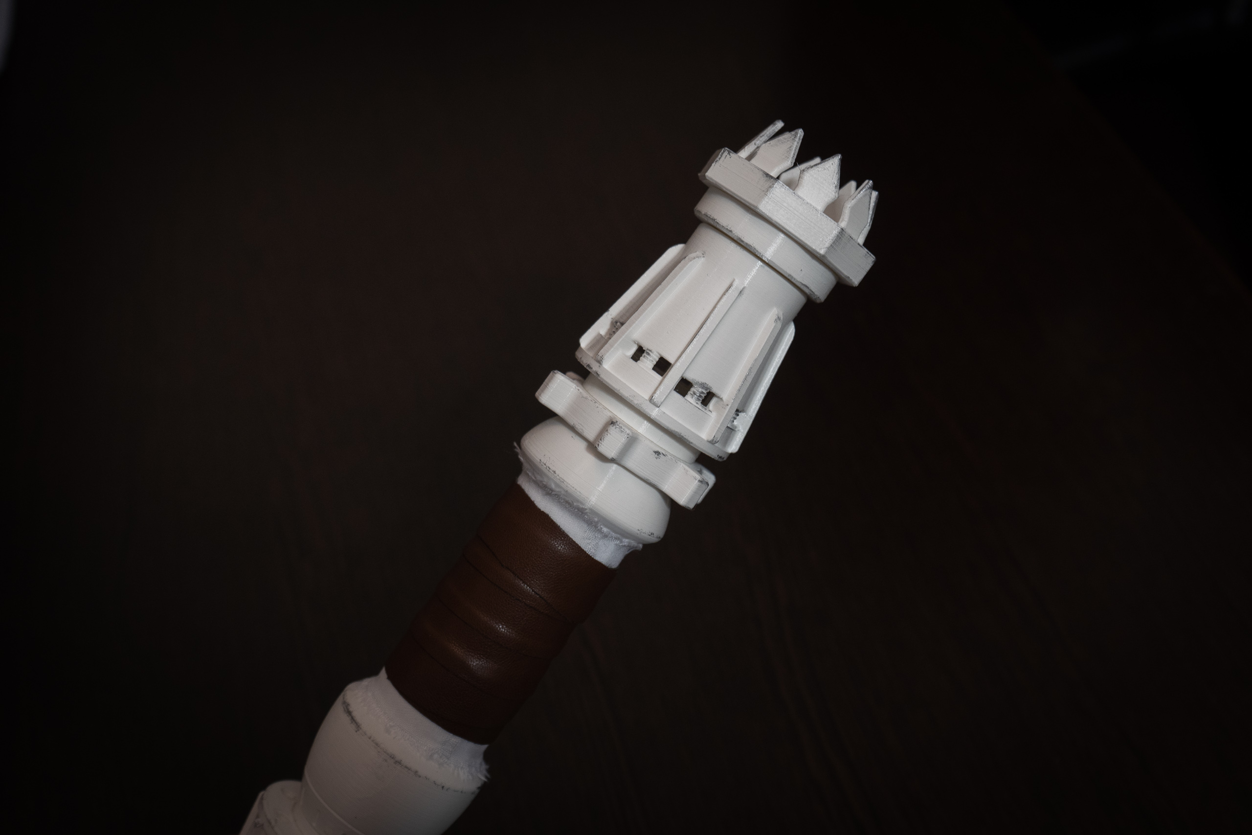 Star Wars Wedding White Rey's Lightsaber Bouquet Holder - Crealandia