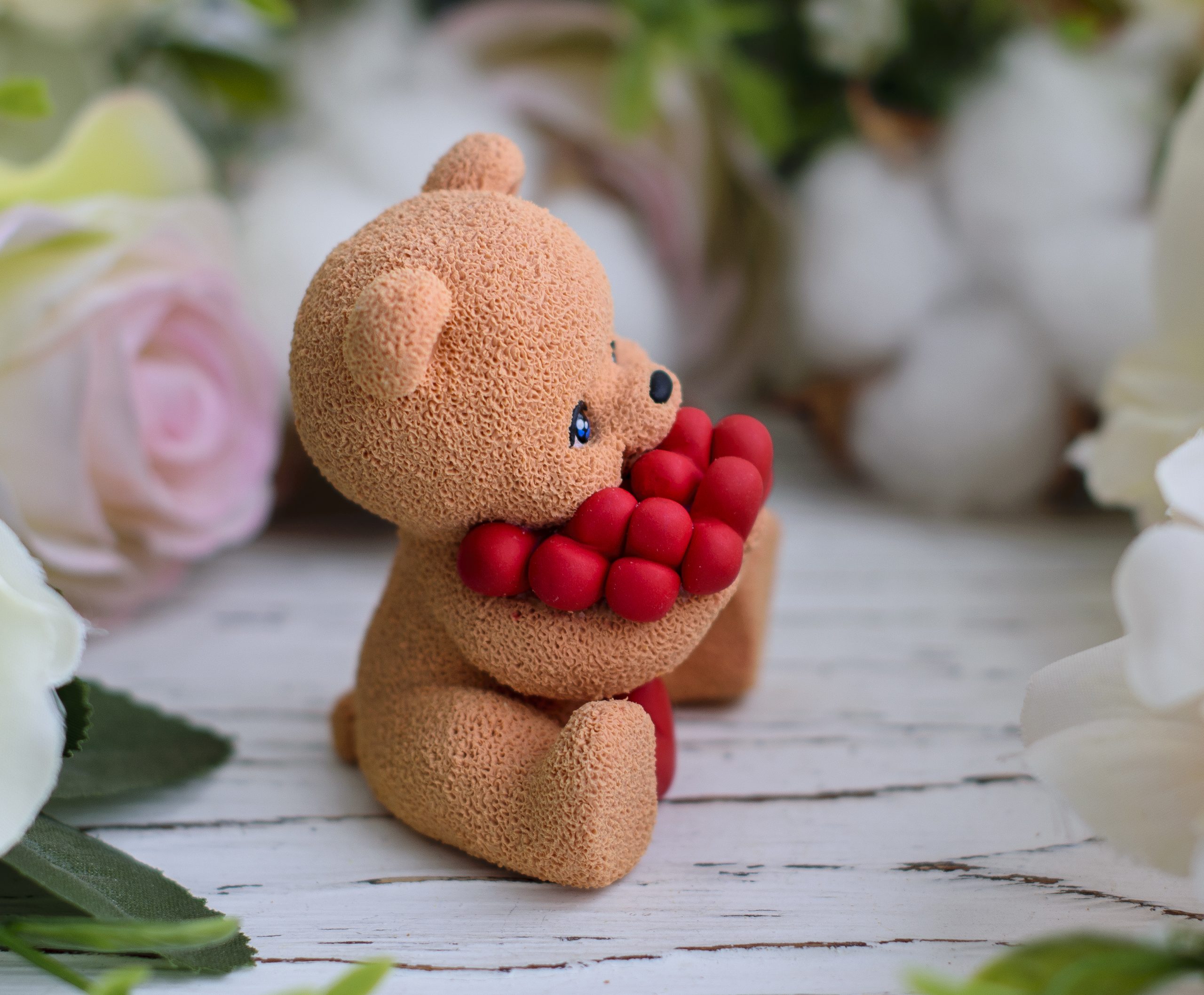 Small Teddy Bear Holding Flowers Silicone Mold - Mia Cake House