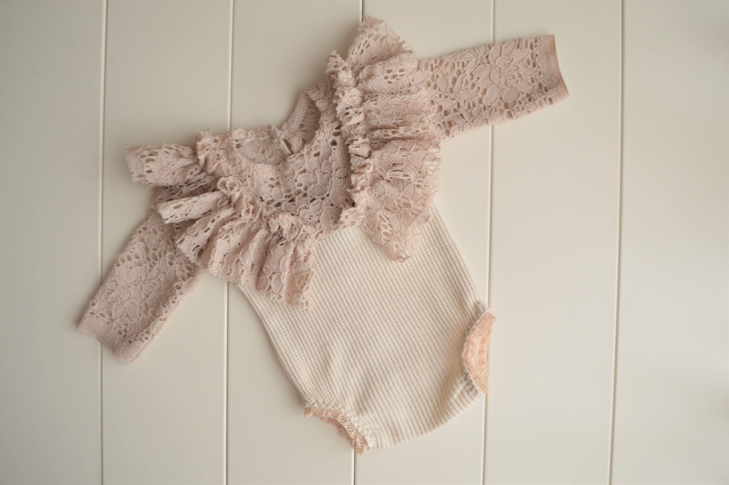 Newborn hot sale lace onesie