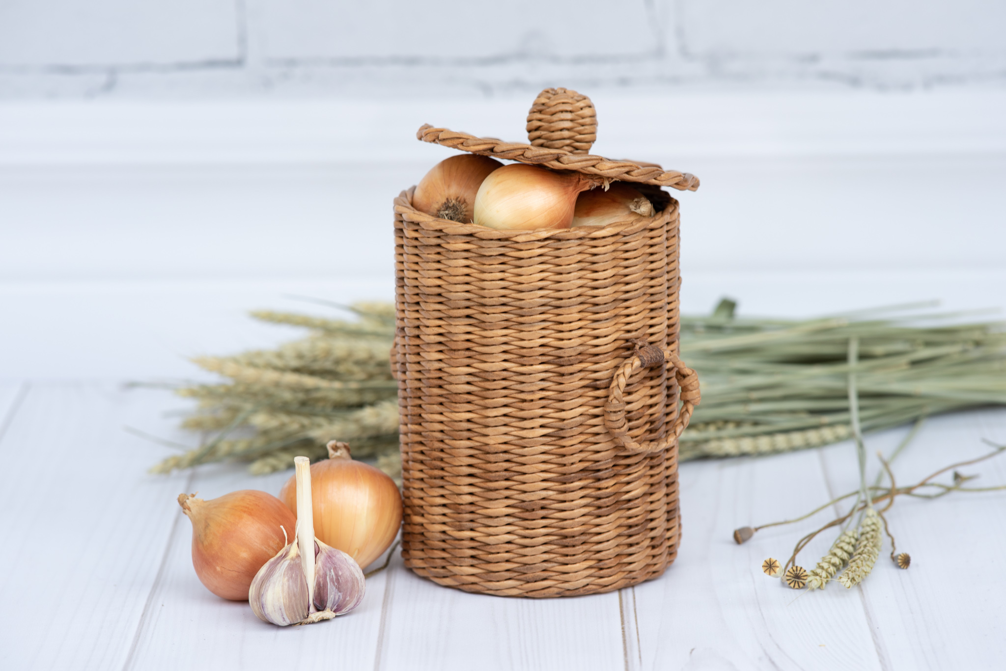 Rattan Basket, Storage Basket with Lid, Woven Basket for Kitchen