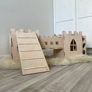 Rabbit house castle – Bunny castle house – Bunny hay feeder PERSONALIZED