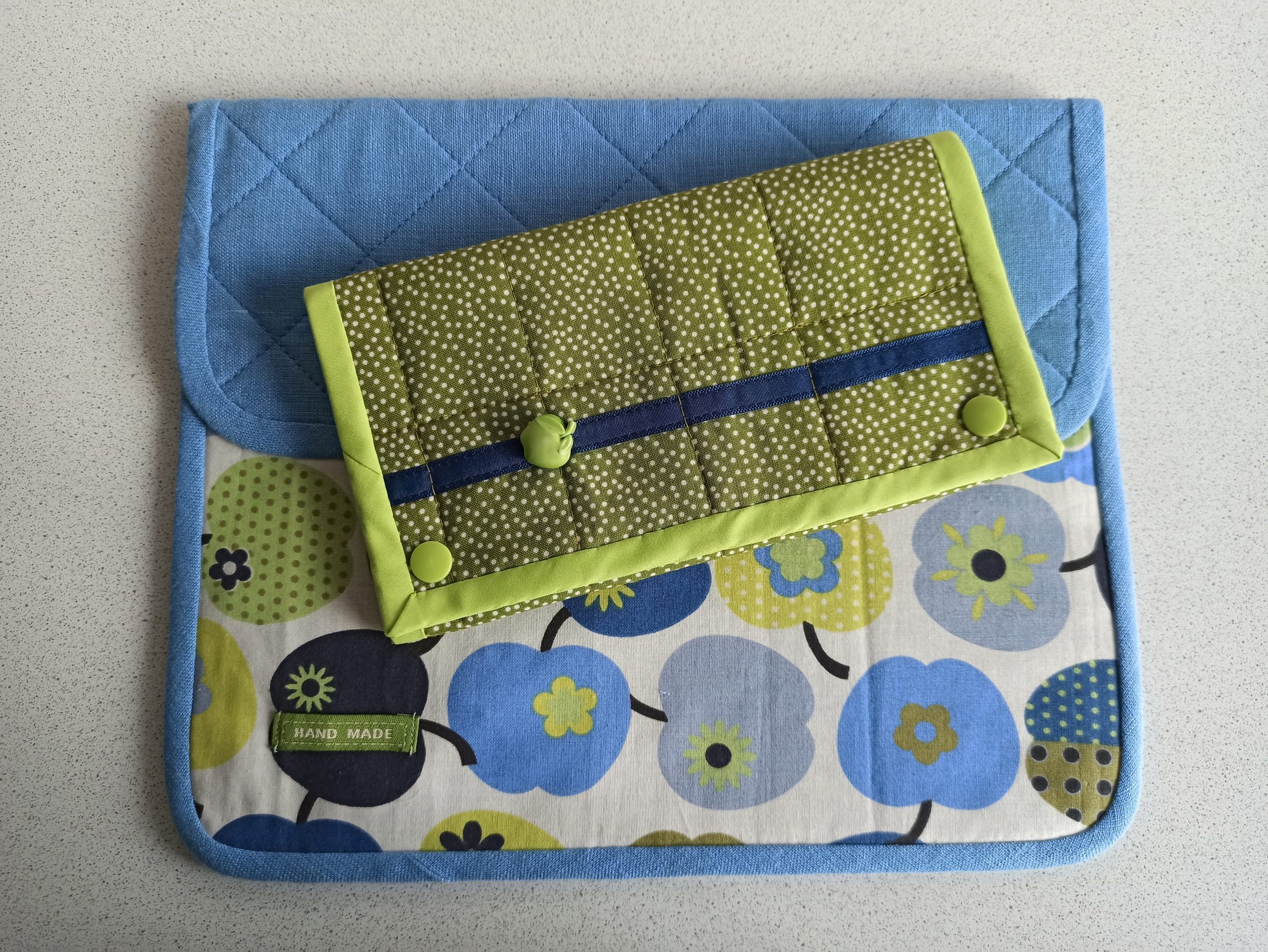 Cross Stitch Project Bag & Floss Folder 18 pocket - Crealandia