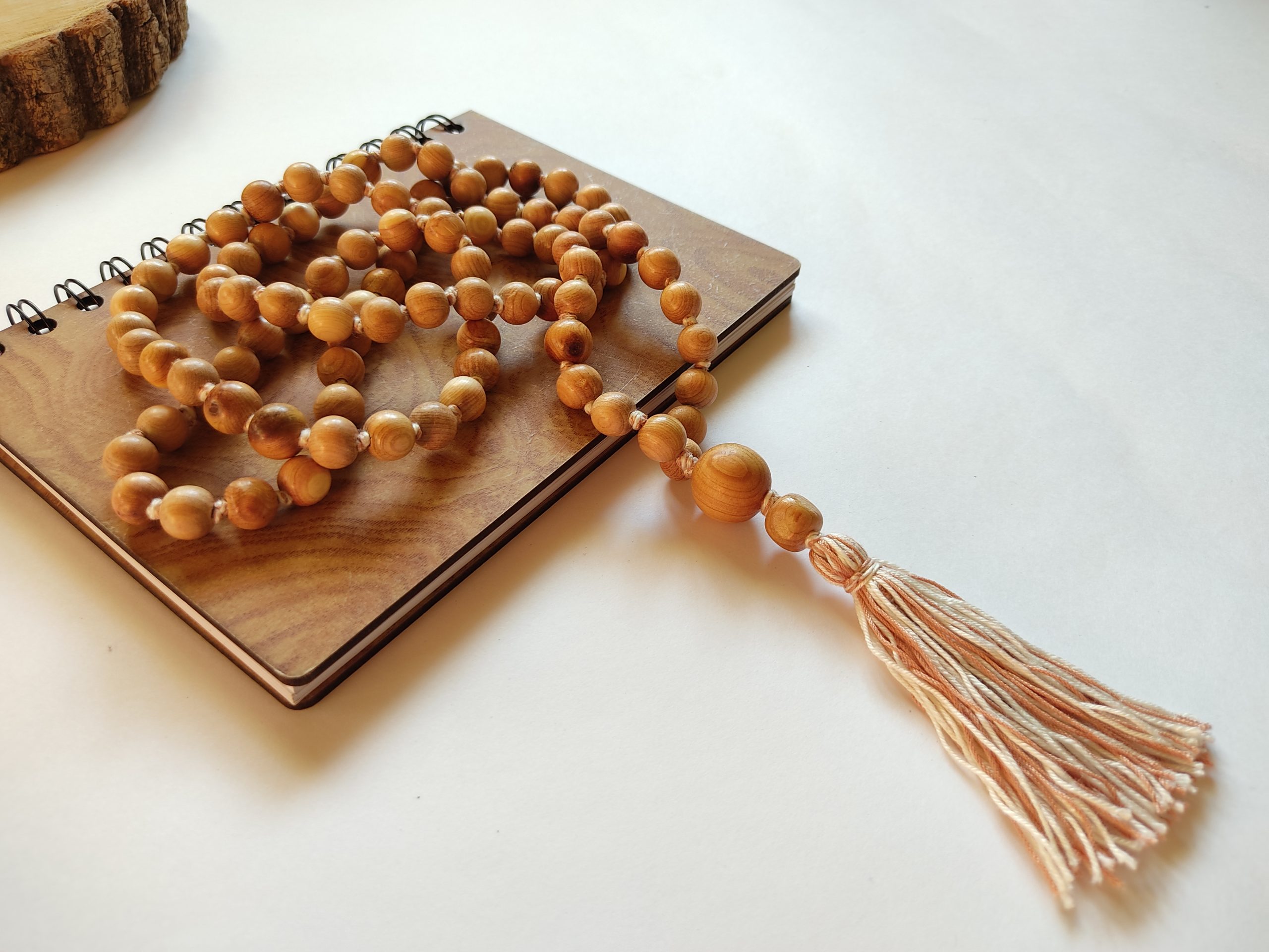 Baha'i Prayer Beads 19x5/plum wood prayer necklace/baha'i gifts - Crealandia