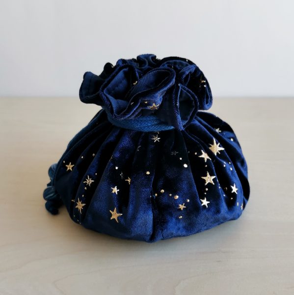 velvet dice bag with pockets