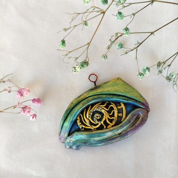 Fantasy jewelry Original pendant eye