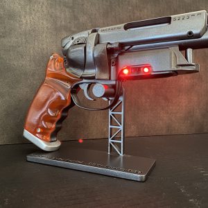 Pistol Blade Runner 2049 / Blade Runner / Cosplay / +Stand