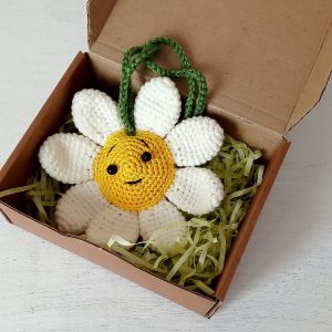 Daisy car accessories. Hanging car mirrors amulet. Gift for her.