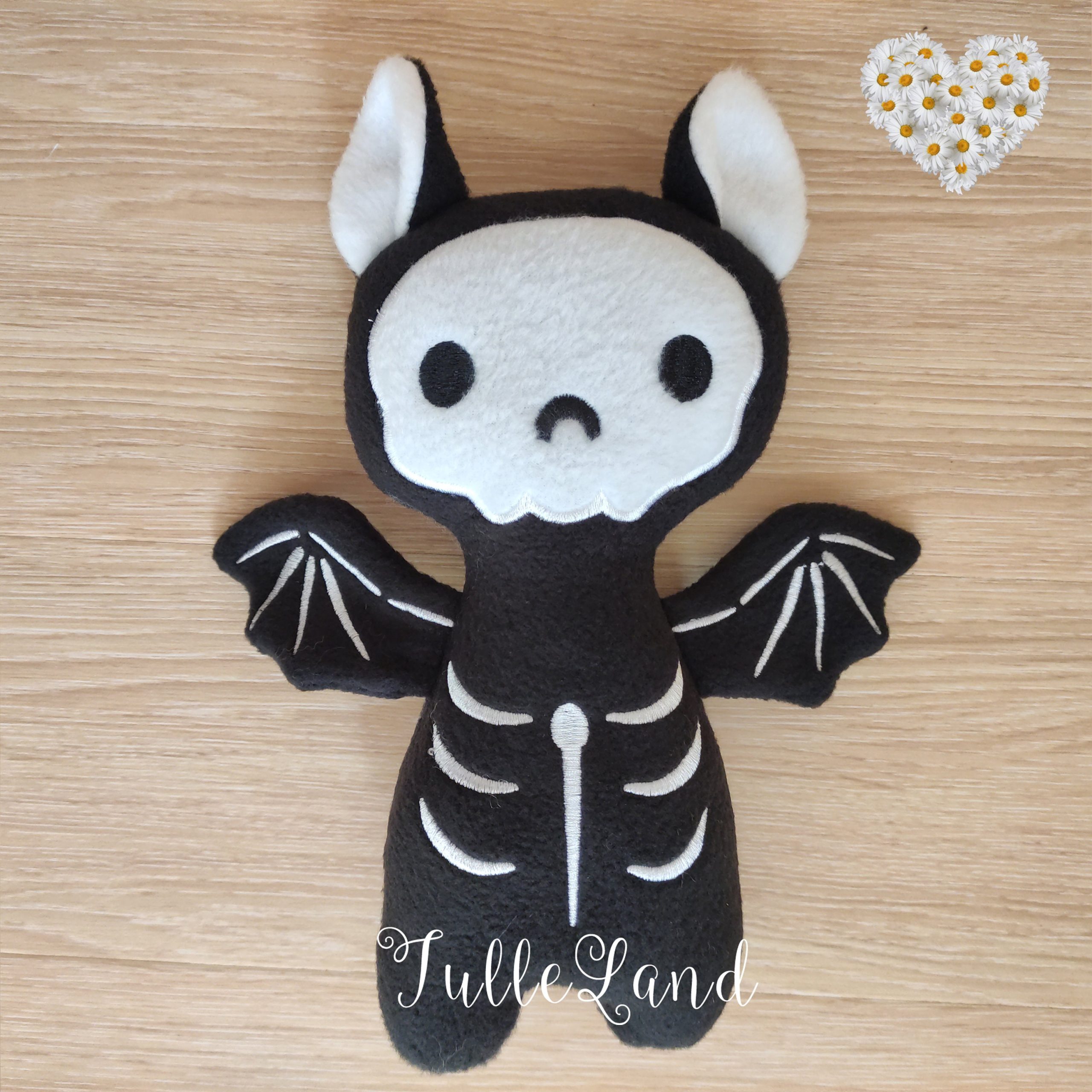 Toy in The Hoop Bat Halloween Machine embroidery design 6 Toy in The Hoop Bat Halloween Machine embroidery design - Image 6