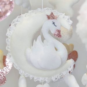 swan mobiles baby