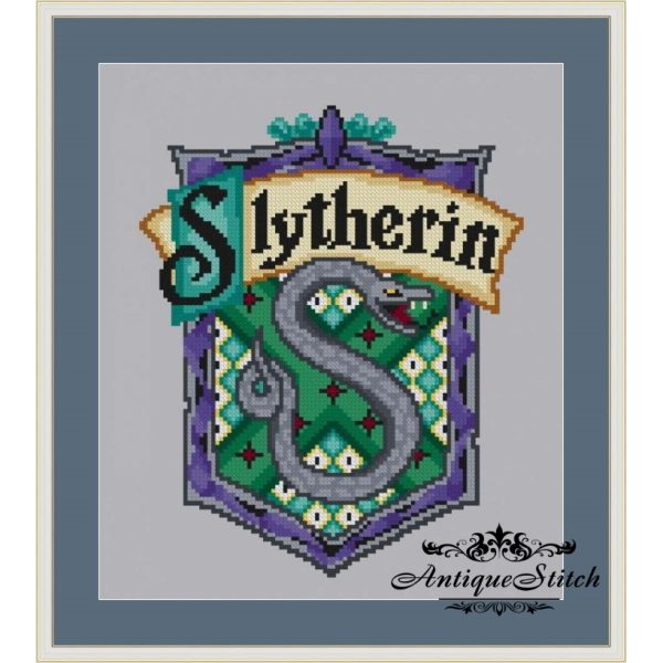 Slytherin crest