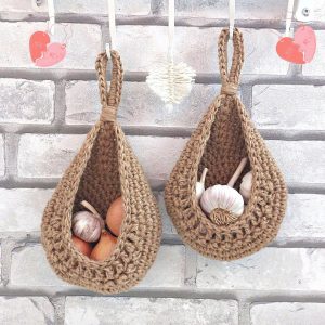Kitchen decor ideas Hanging jute baskets set Garlic onion keeper