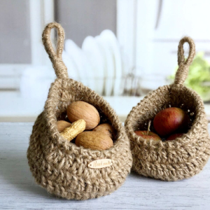 Jute hanging baskets set 2