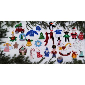 Inicio 934 Christmas ornament set, Christmas favor kit, Crochet Christmas card