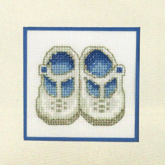 Baberos pequeños bordados a punto de cruz  Cross stitch for kids, Cross  stitch baby, Baby cross