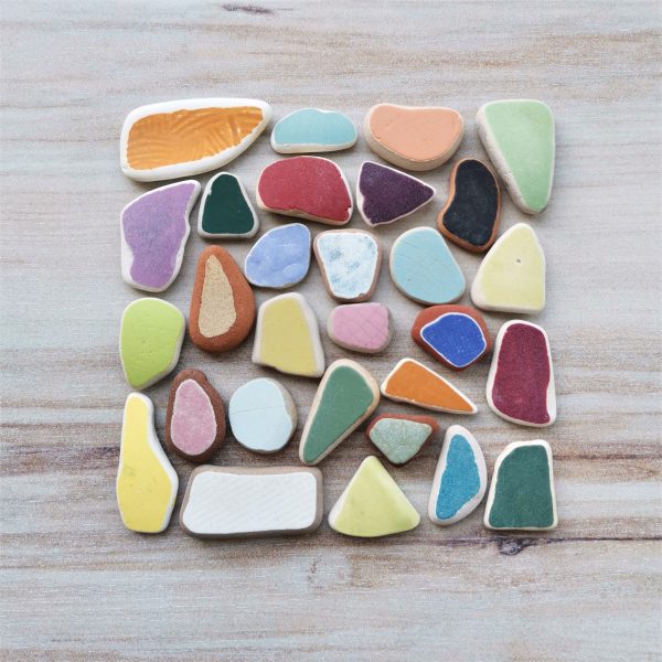 Set of bright genuine Sea Pottery