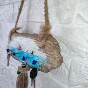 Driftwood key Hanger, Beach Decor, driftwood wall art