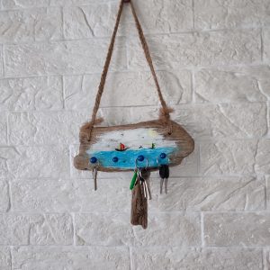 Driftwood key Hanger, Beach Decor, driftwood wall art