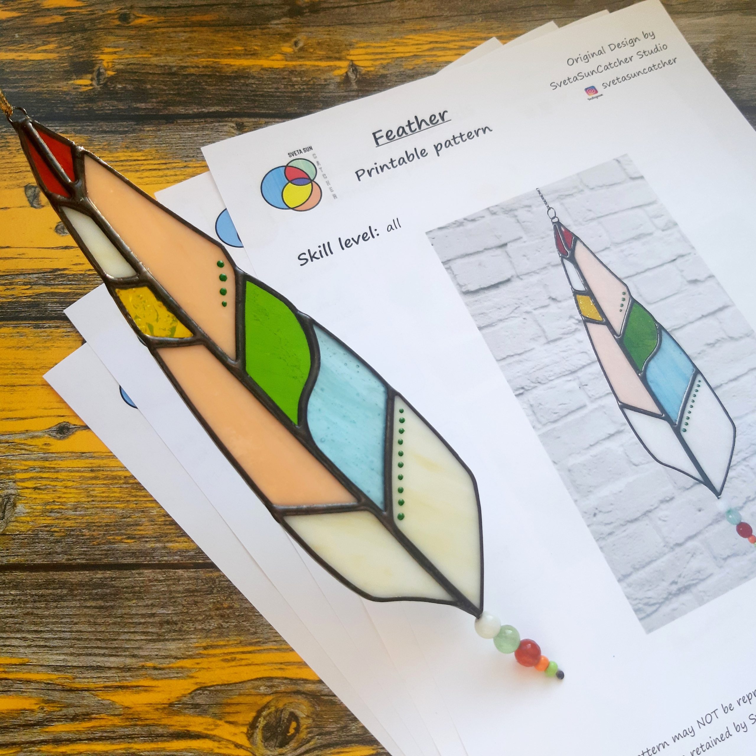Stained Glass Pattern, Feather Suncatcher 2 Feather pattern