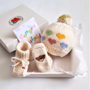 Pregnant women gift set. Congrats expecting parents baby girl