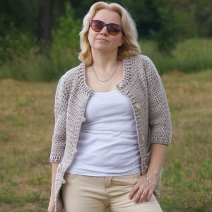 Simple crochet jacket pattern