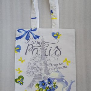 bag with violets