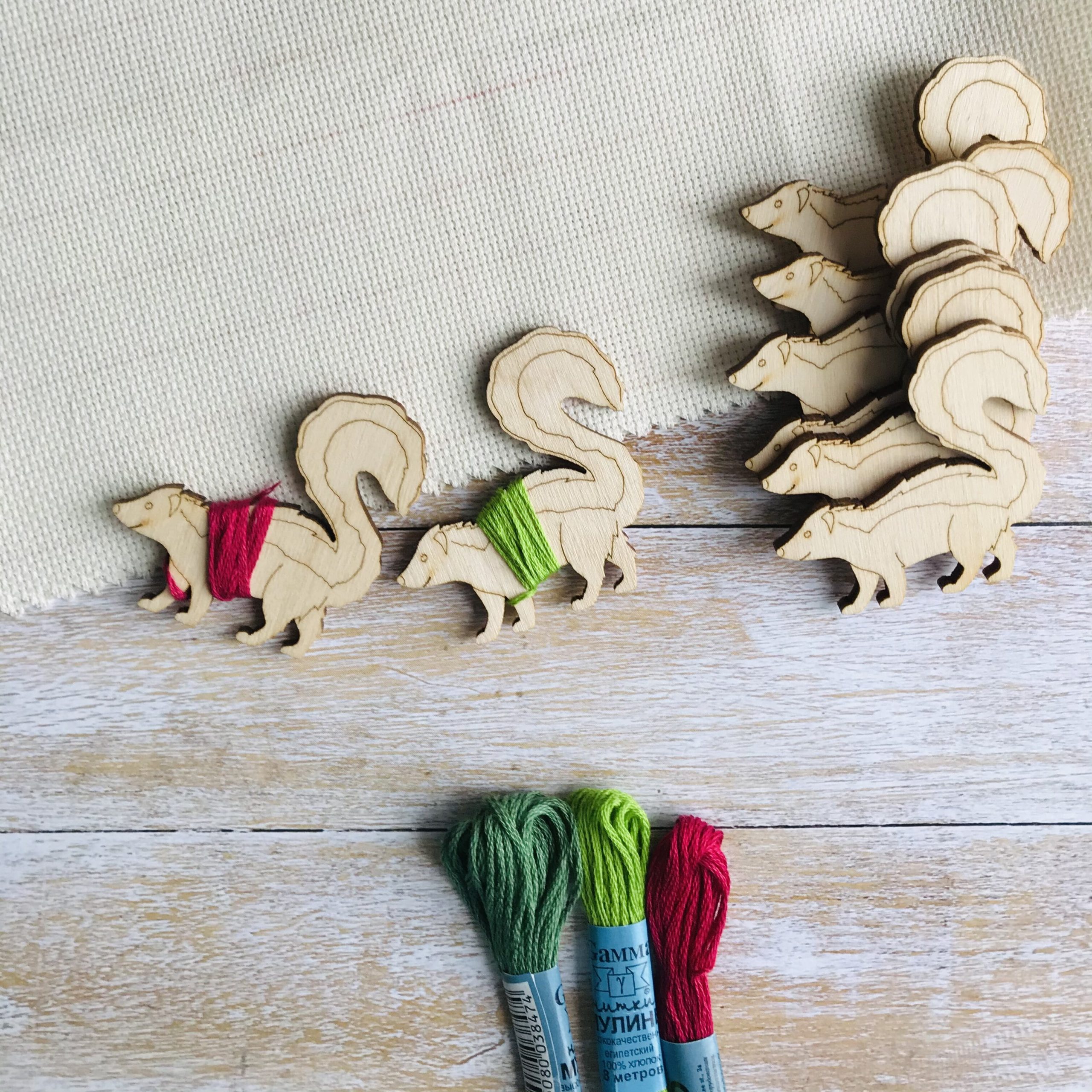 Set of 10 Wooden Floss Bobbins Embroidery Floss Holder 