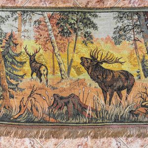 Vintage-Gobelin-Carpet-Deer