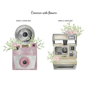 Watercolor camera with flower clipart. Vintage floral camera