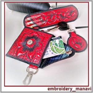 In the hoop embroidery set of pencil case, keychain, wallet.