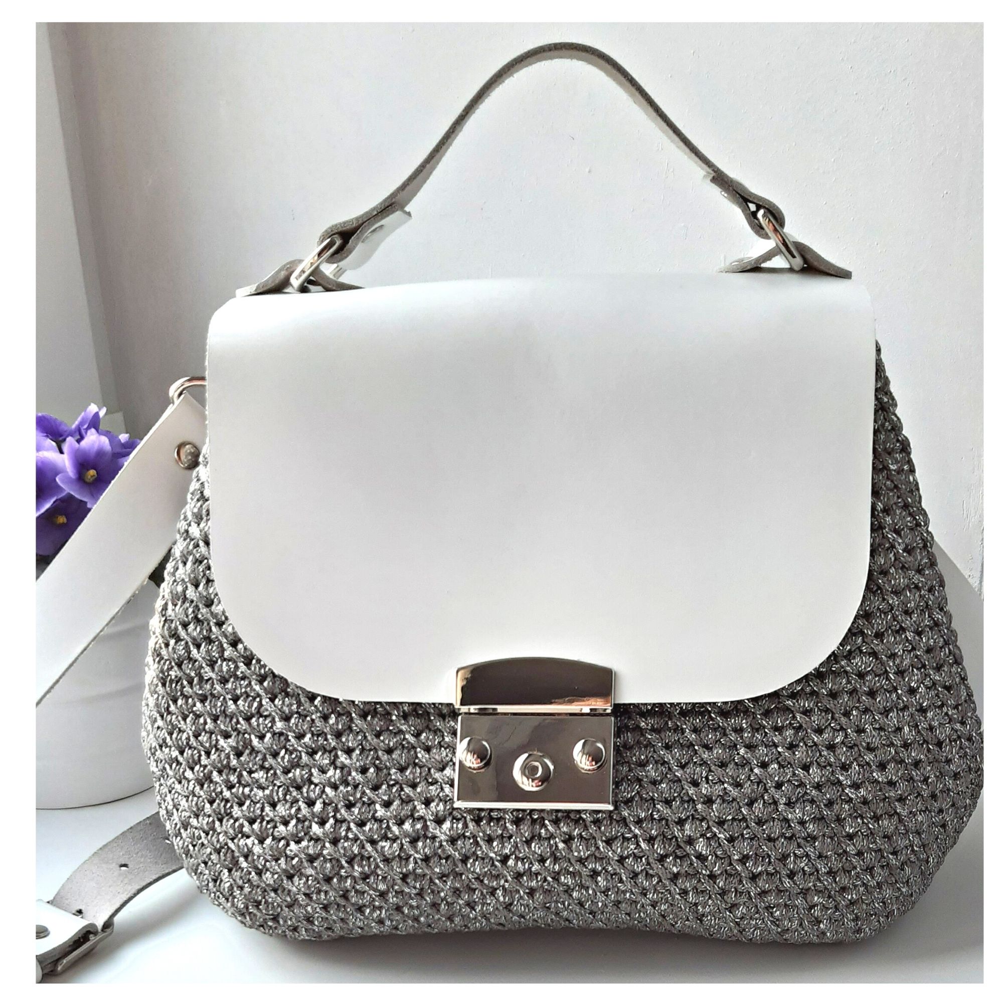 Silver metallic bag Ladies crossbody bag 7 Silver metallic crossbody bag Evening ladies silver messenger bag