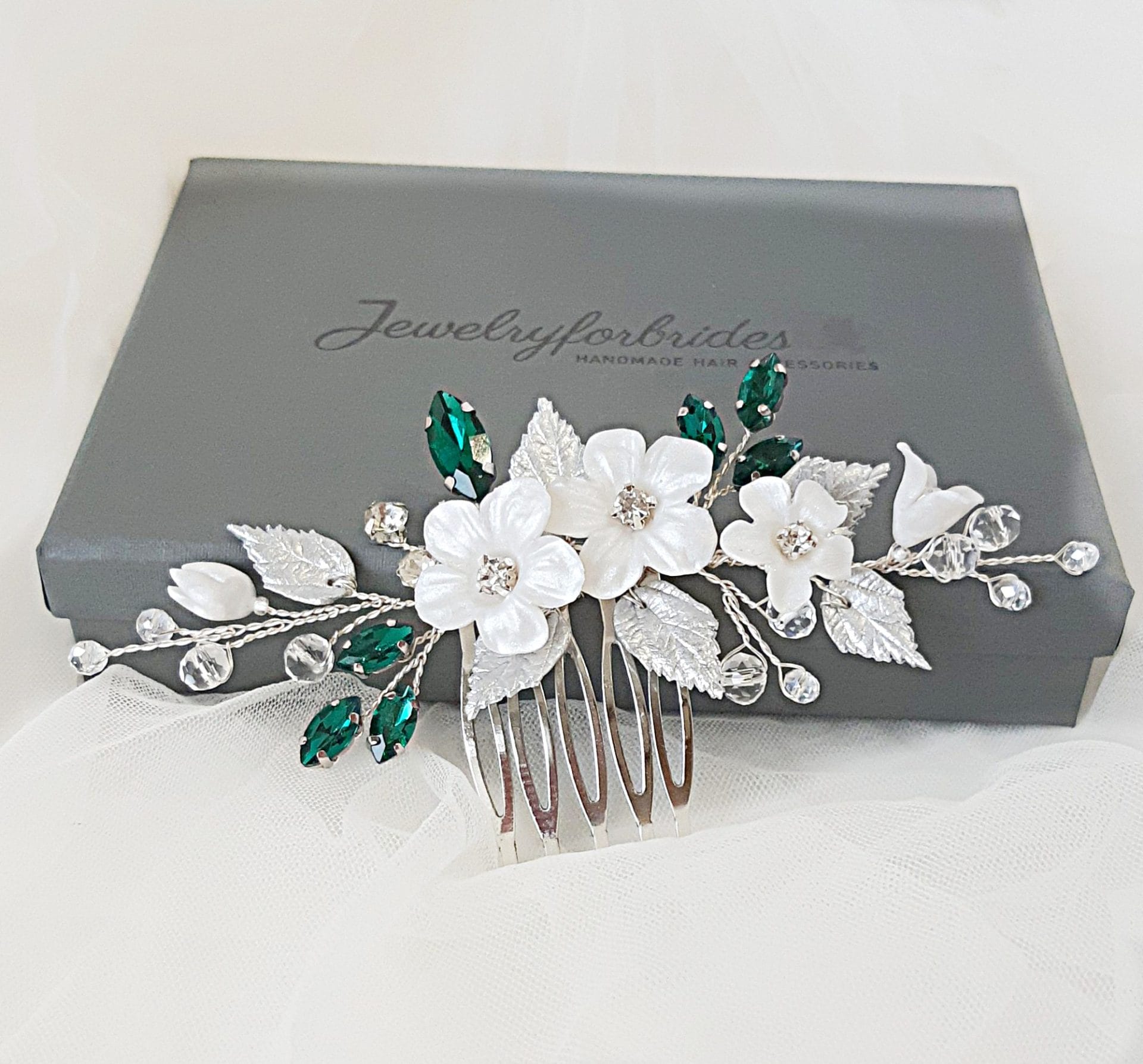 Emerald green sale flower hair clip