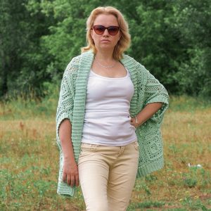 Women cardigan poncho crochet pattern – cardigan Trapeze