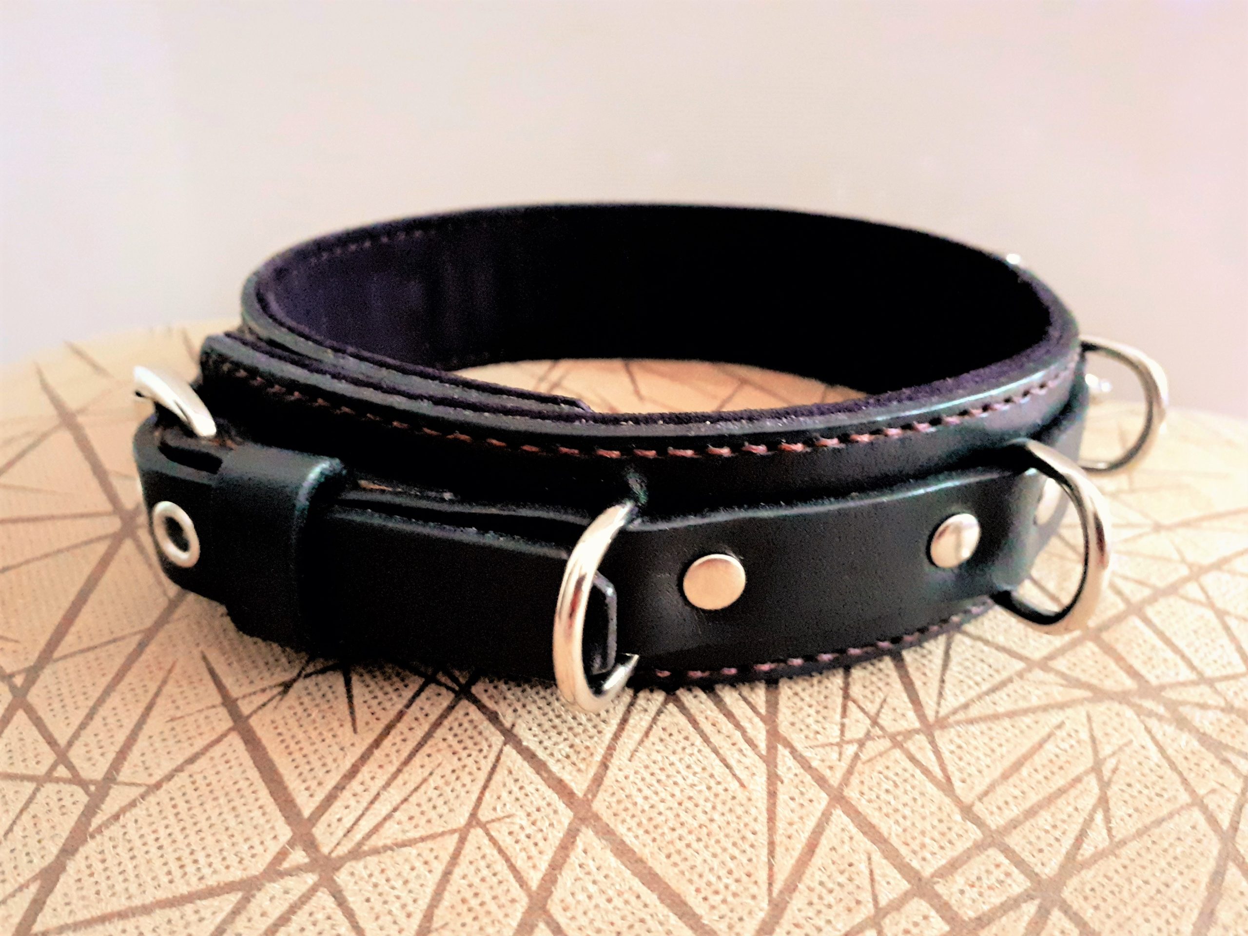 lockable leather fetish bondage collar double ring black with purple 