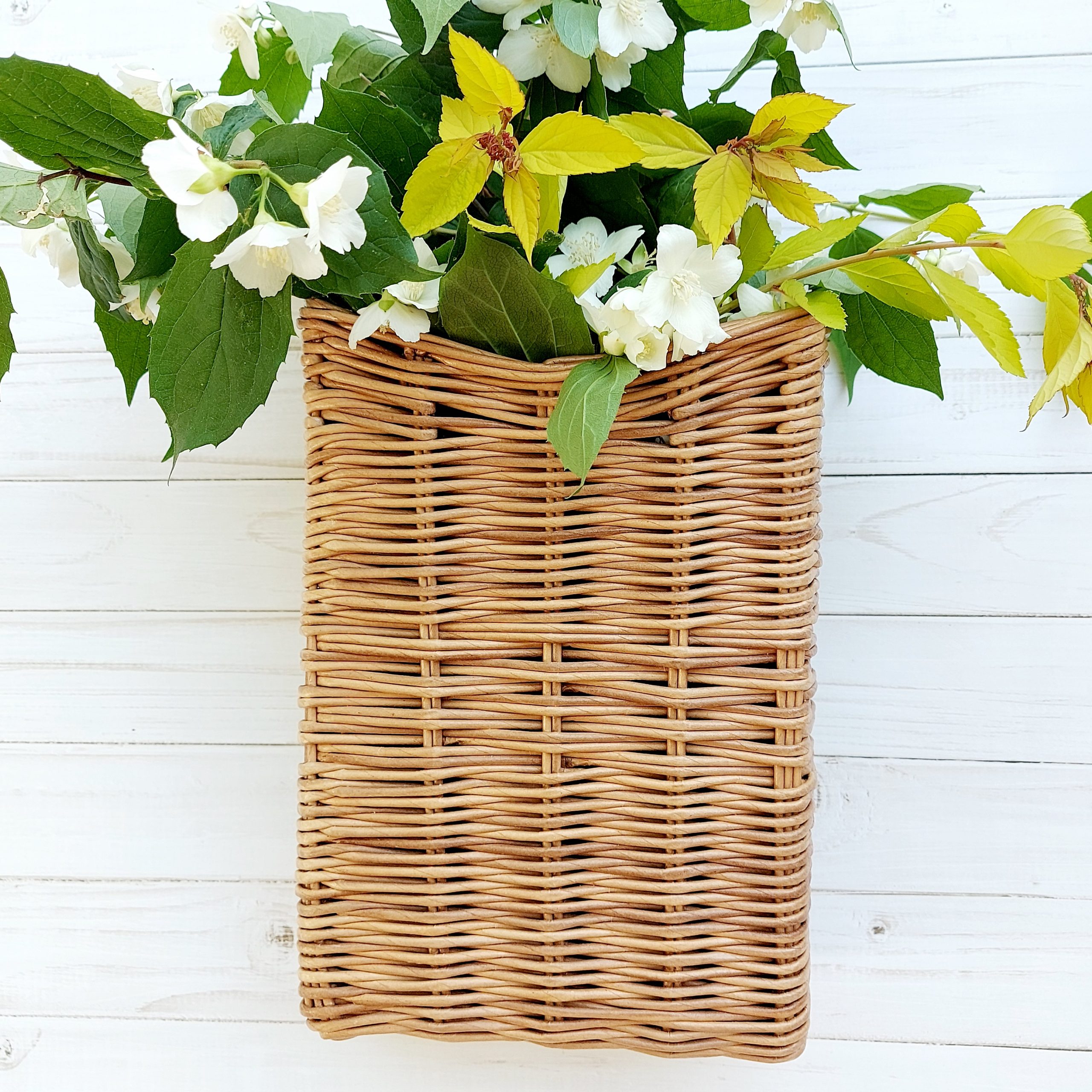 Door Basket, Door Flower Basket, Door Hanging Basket, Wicker Door Basket,  Wall Hanging Basket, Front Door Basket, Door Decor 