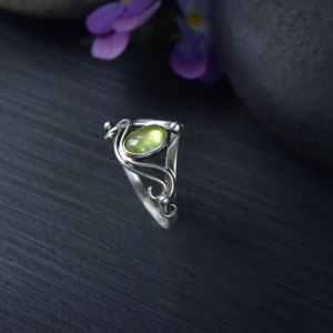 Elven engagement ring with light peridot handmade in 925 silver