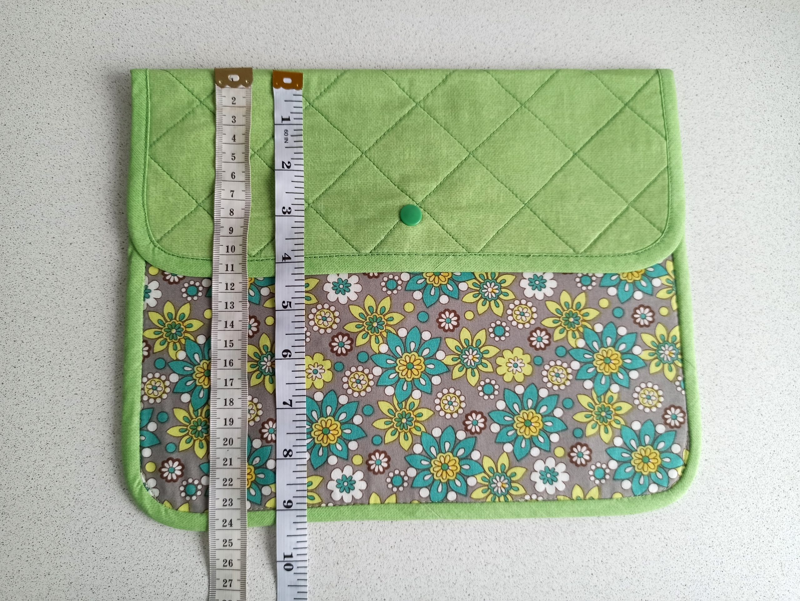 Cross Stitch Project Bag & Embroidery Floss Folder 28 pocket