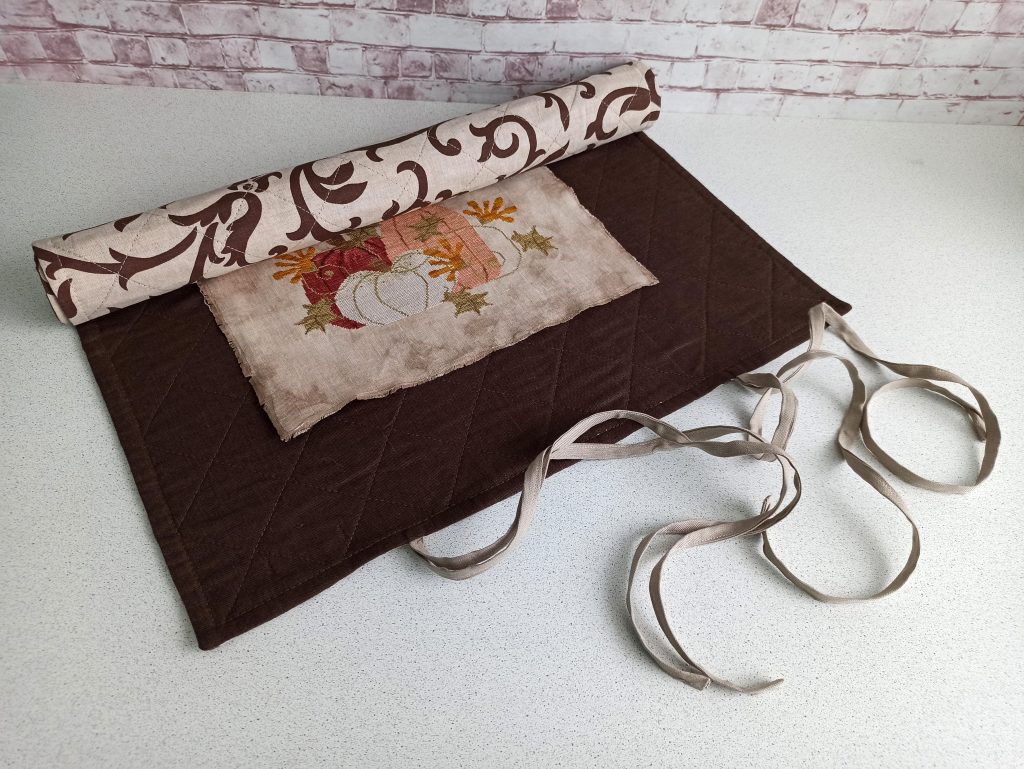 Cross Stitch Project Bag & Embroidery Floss Folder 28 pocket