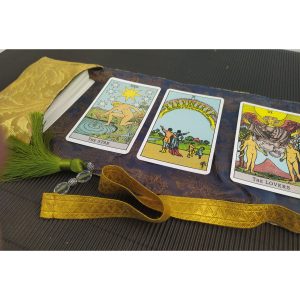 brocade tarot card bag holder, oracle card wrap, pouch & reading
