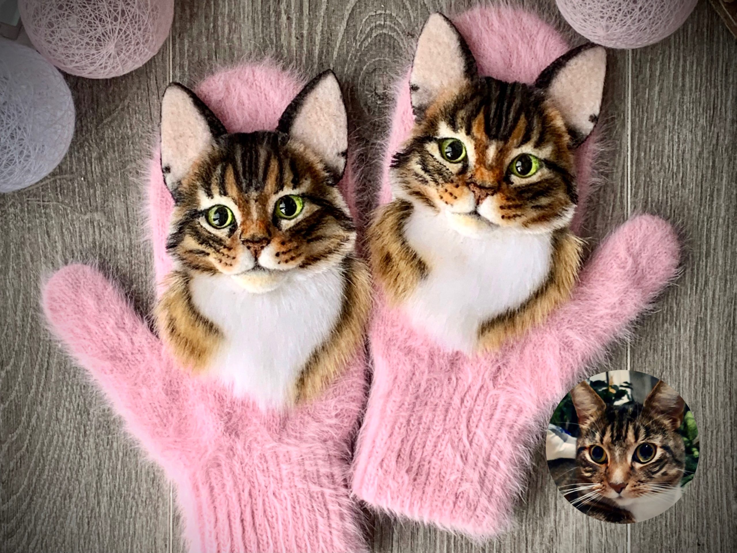 Dog paw shop mittens