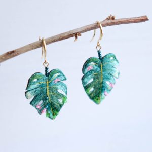monstera-leaf-earrings-embroidered