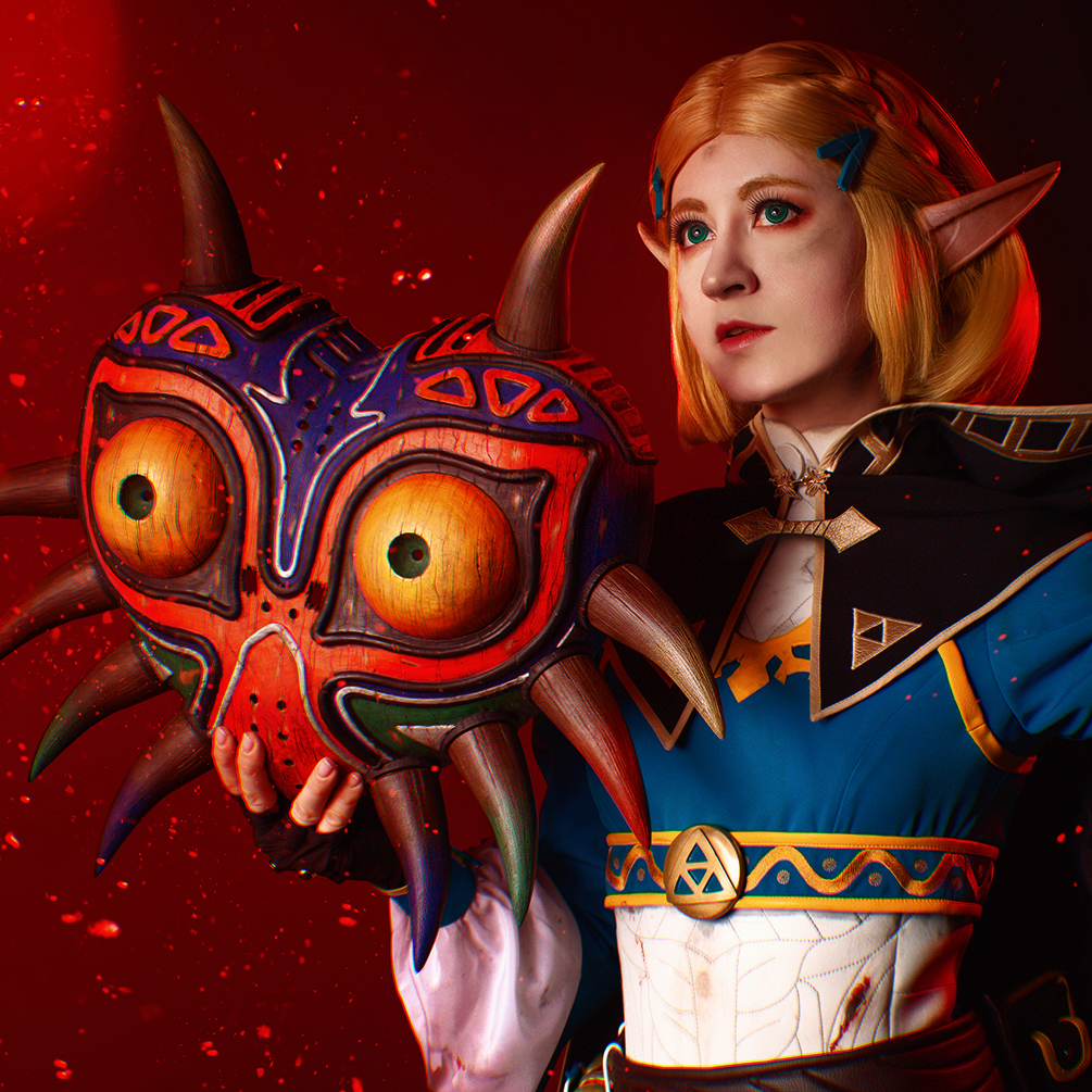 Cosplay Artist Makes Incredible Real-Life Version of Majora's Mask