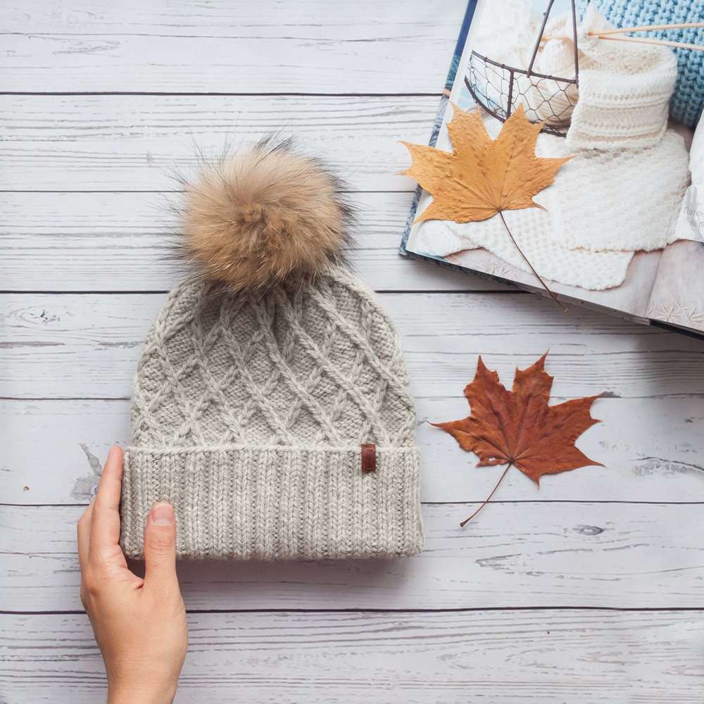 Winter hat for women knitting pattern (pdf+video) 2 winterhatforwomenknittingpatternpdf4