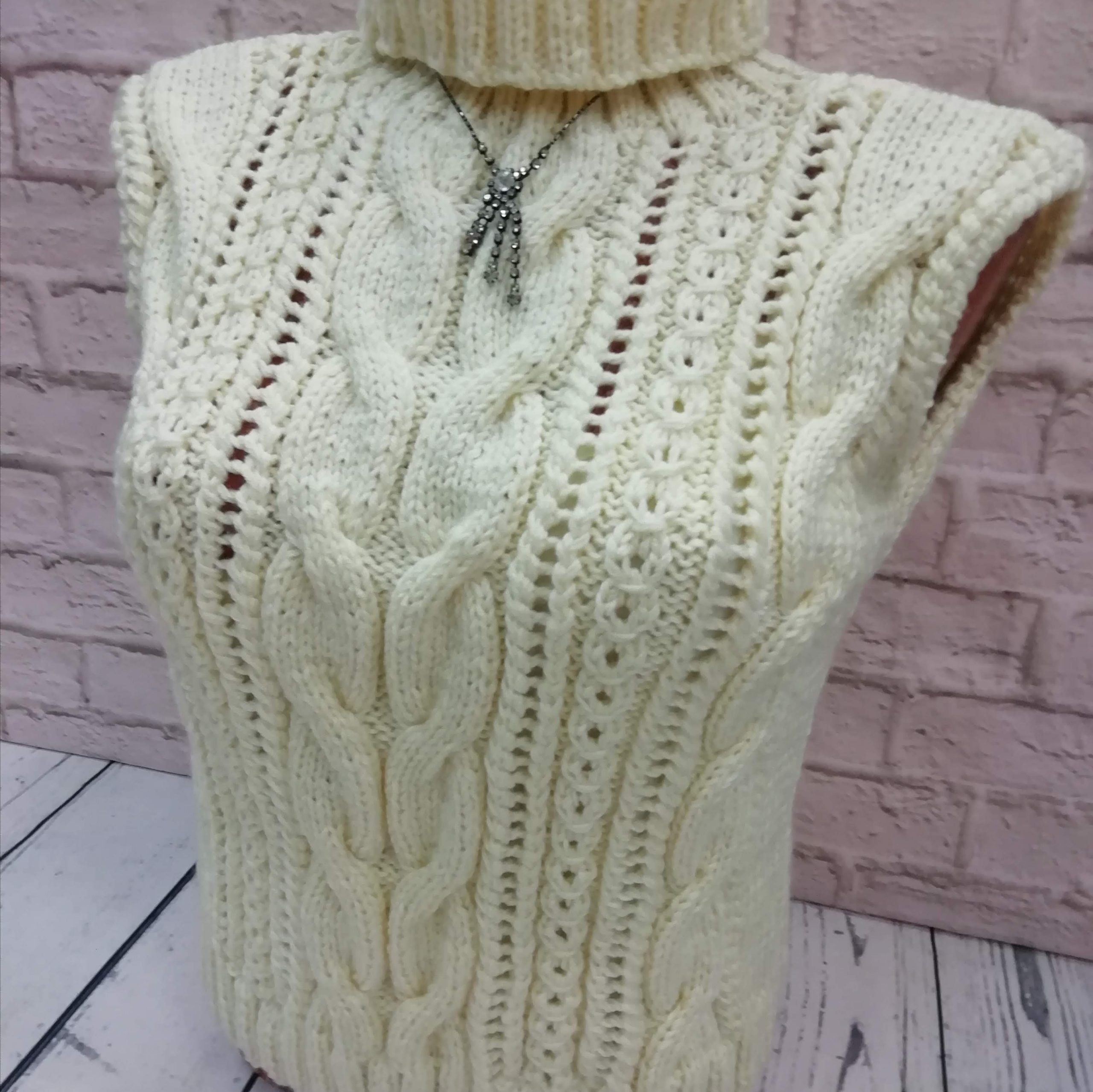 Beige vest, Turtleneck vest, sleeveless vest, waistcoat, woo