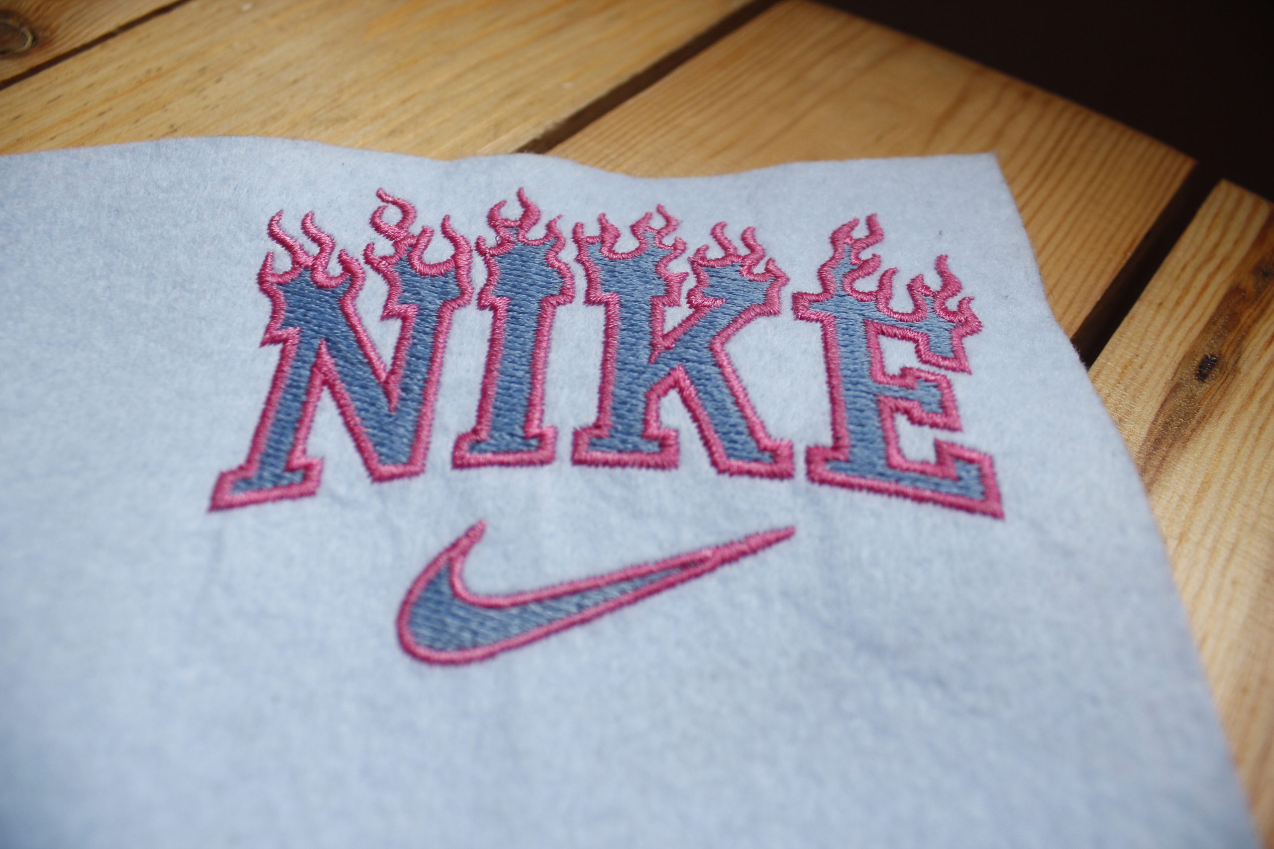 Nike fire Embroidery Design, logo file, 4 sizes - Crealandia
