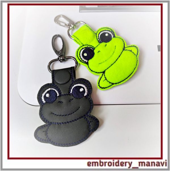 In the hoop embroidery design Keychain "Frog".