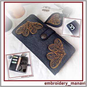 In the hoop machine embroidery design smartphone case.