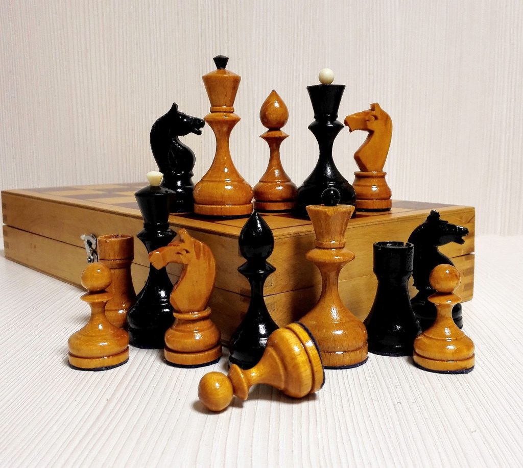 Antique Soviet Wooden Chess. Rare Vintage Russian chess